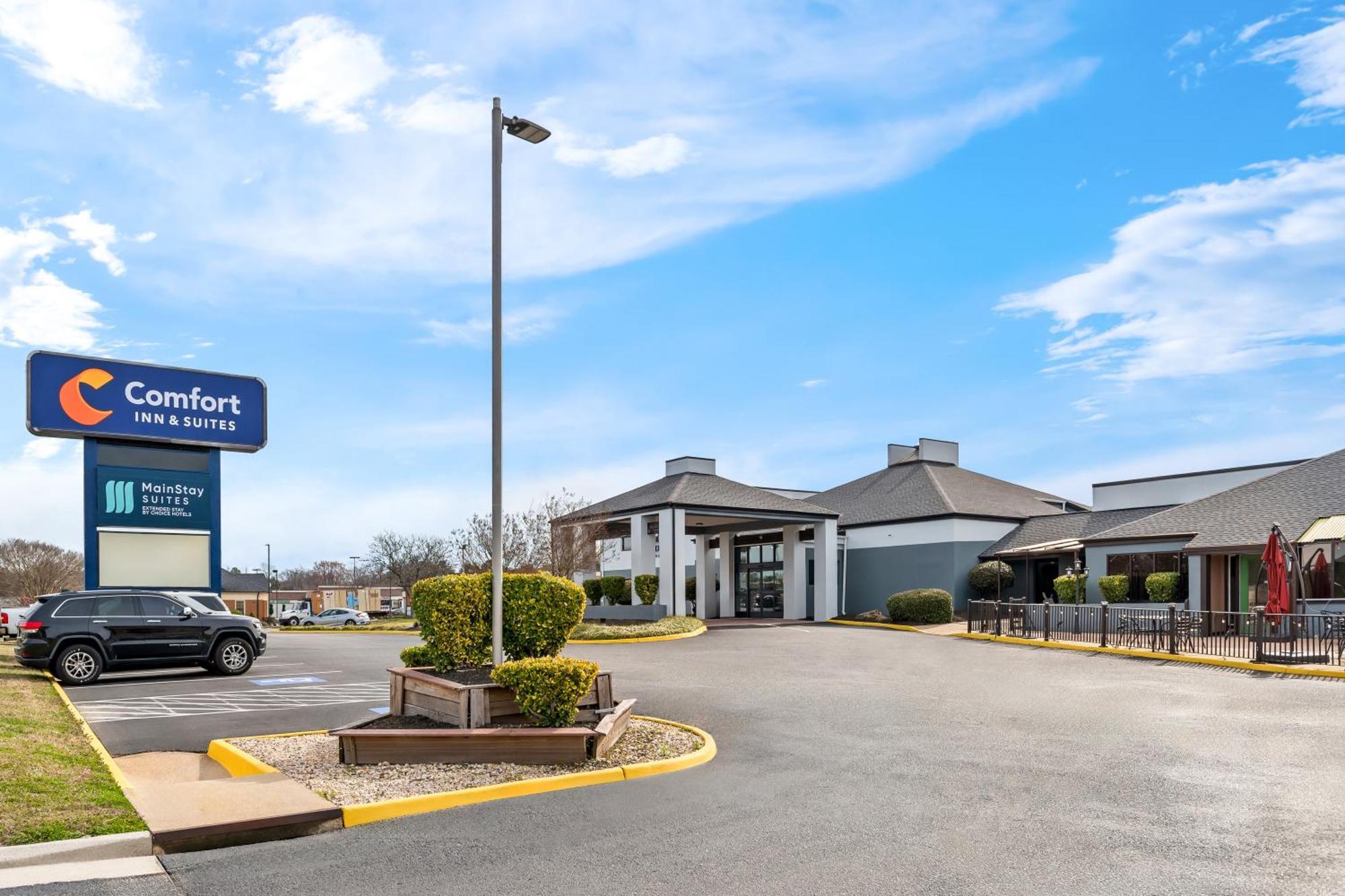 Comfort Inn & Suites Prince George - Fort Gregg מראה חיצוני תמונה