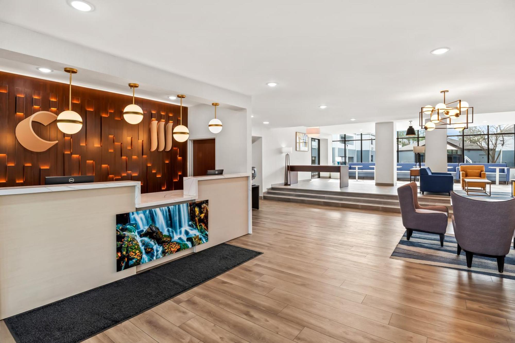 Comfort Inn & Suites Prince George - Fort Gregg מראה חיצוני תמונה